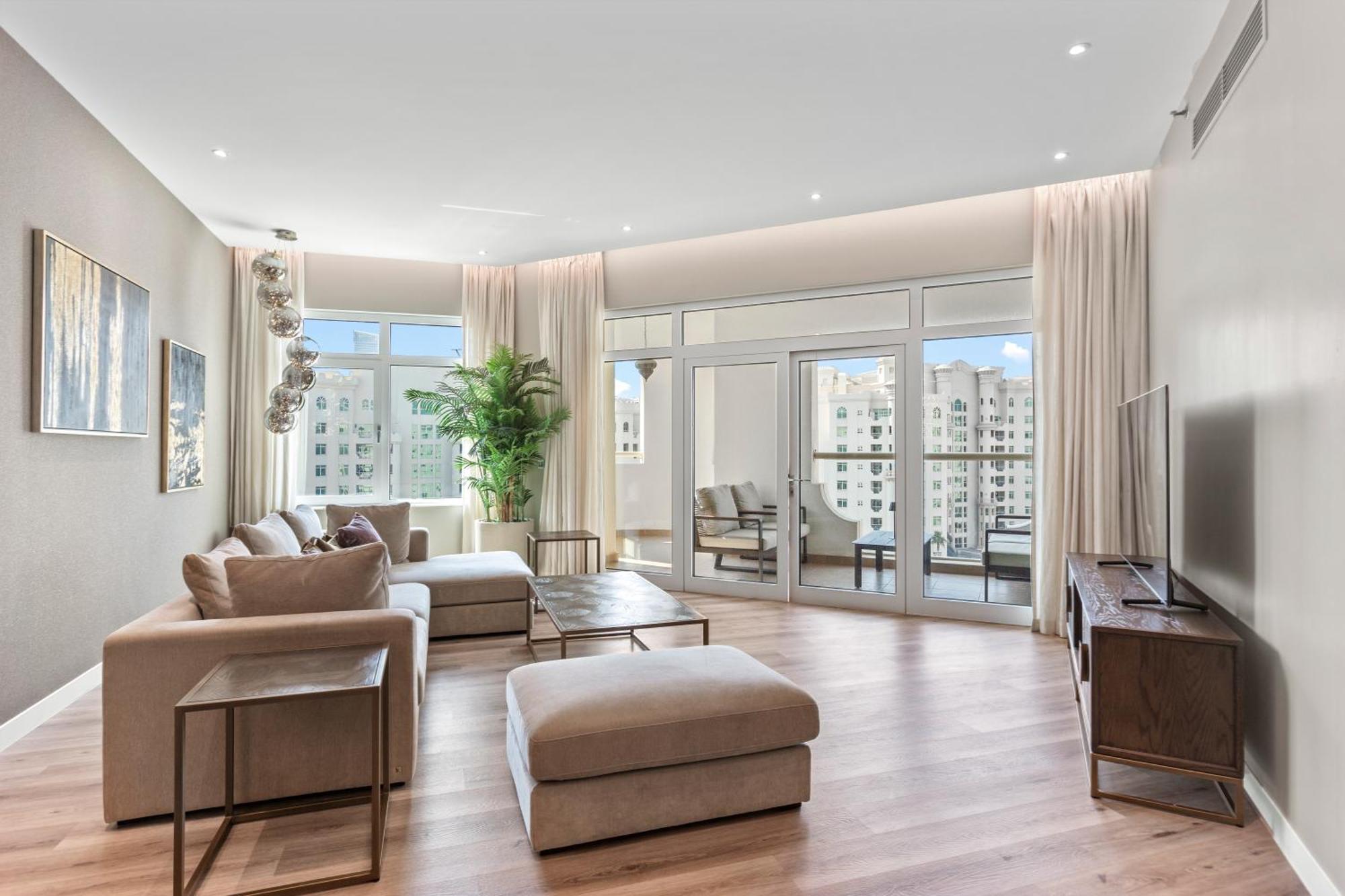 Sophisticated 3 Bed Palm Jumeirah W Access